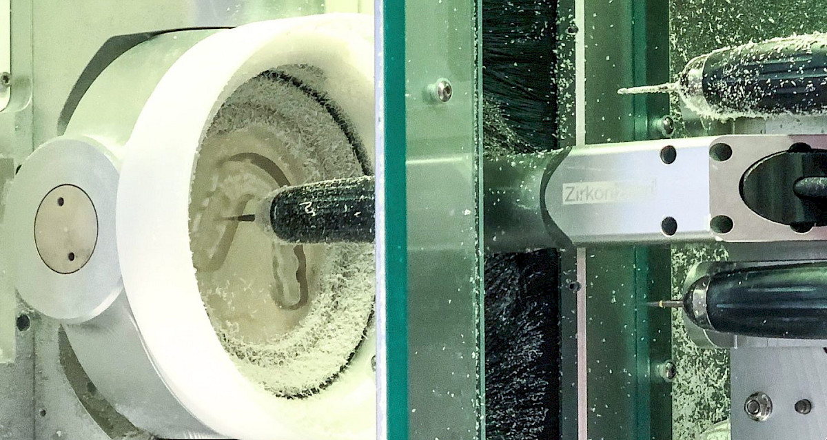 Moderni hammaslaboratorio ja erikoishammasteknikon vastaanotto DentalArt Oy